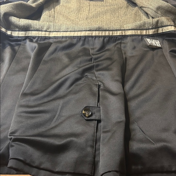 Jones New York Black Double-Breasted Trench Coat. Wool blend upper lining. Small - Picture 10 of 16